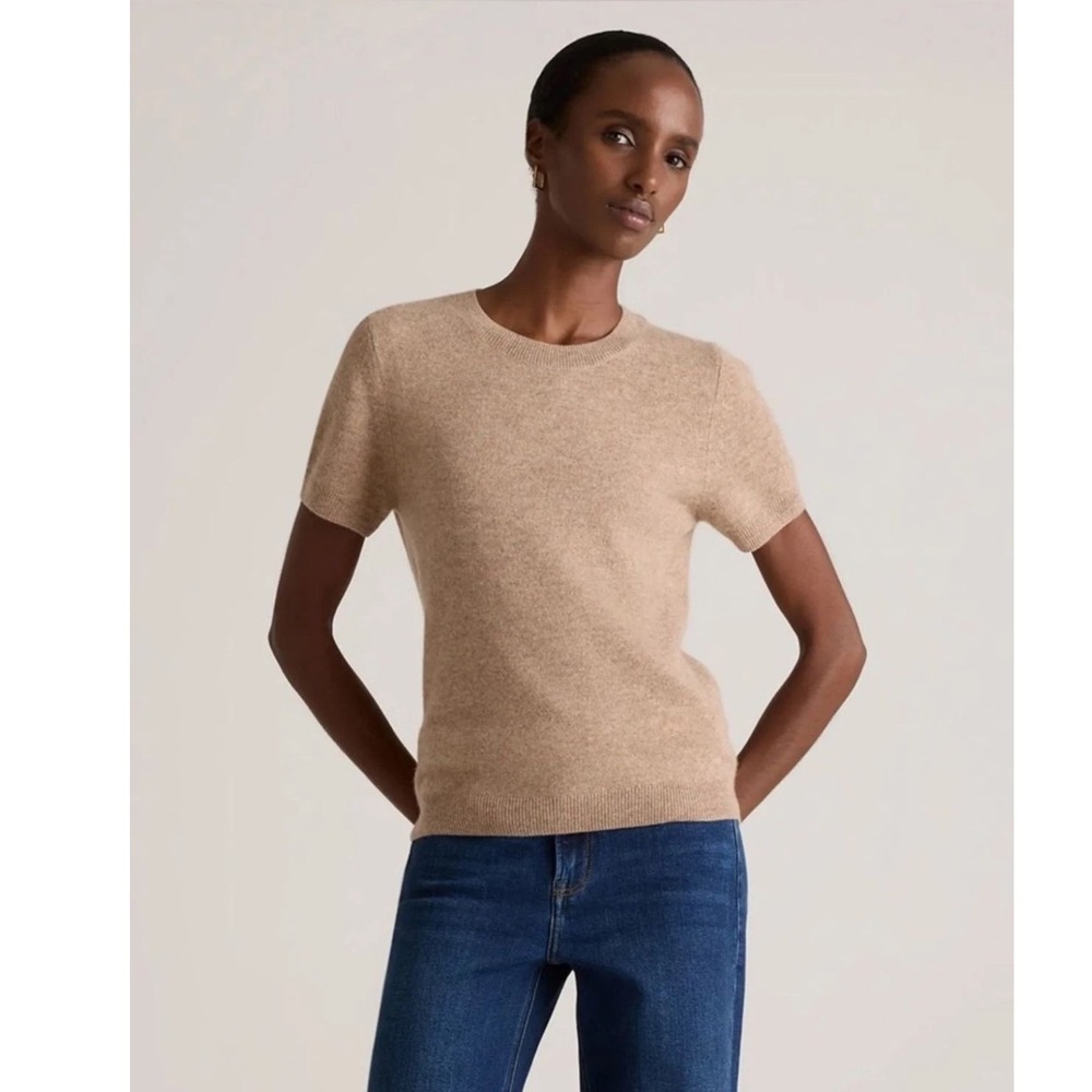 Quince Womens 100% Cashmere T-shirt Short Sleeve Crew Neck Sweater Camel Large